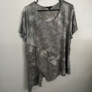 Sami & Jo super cute shirt perfect for over leggings!